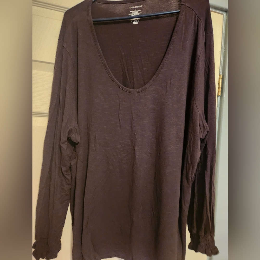 Long sleeved t shirt